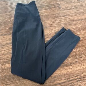 Here and there Lululemon capri pants